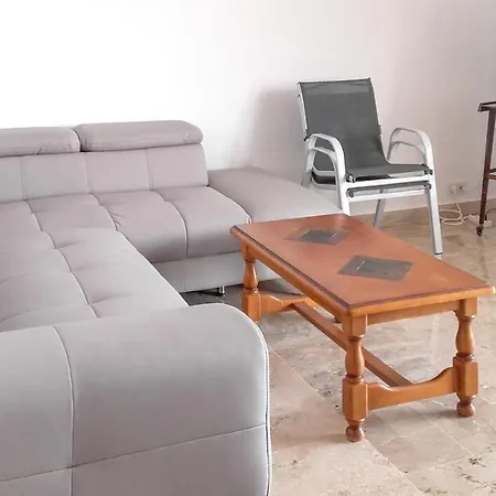 Rue Du Soleil Levant Apartment *